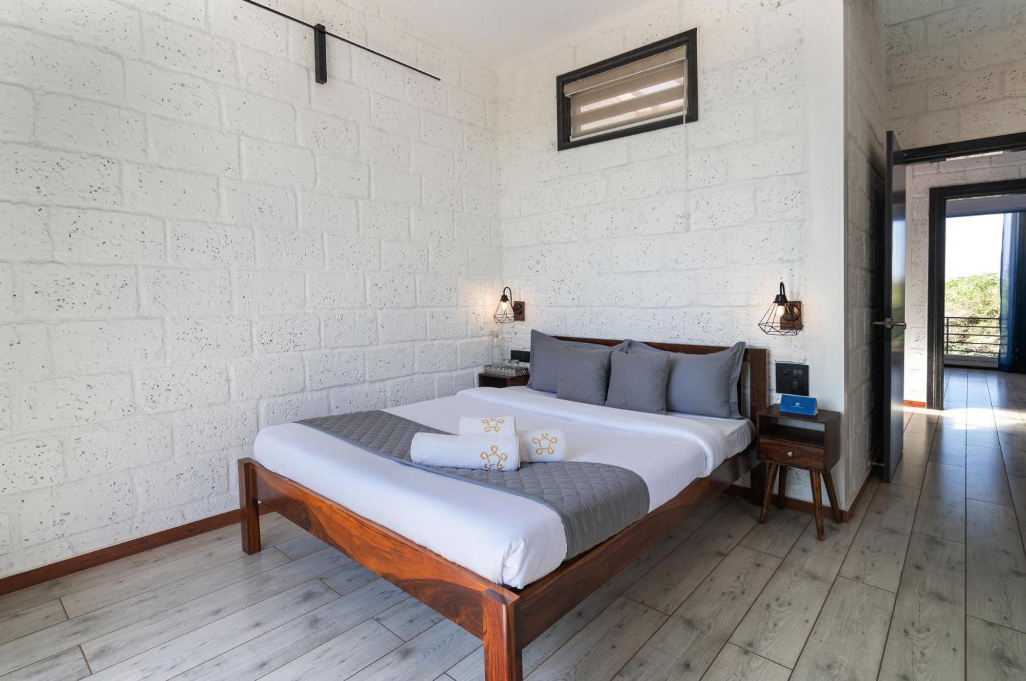 Saffronstays Calvin - 3 Bedroom Pool Villa In Lonavala Exterior foto